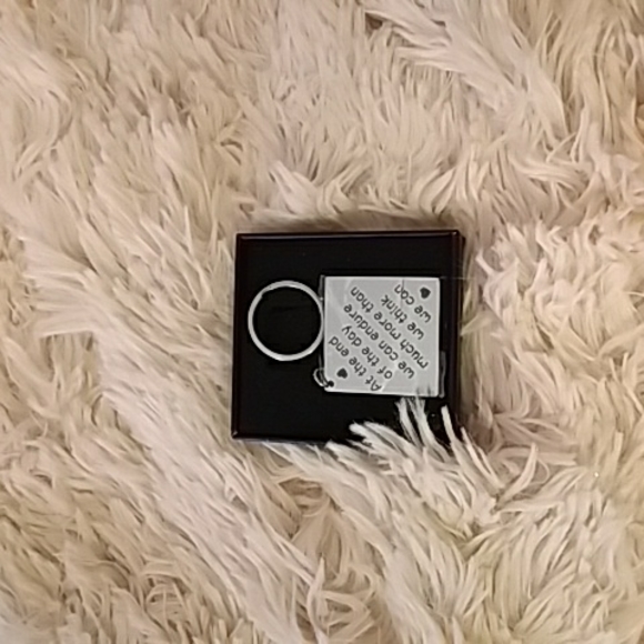 Brand New Inspirational Keychain & Gift Box Set - Picture 2 of 5